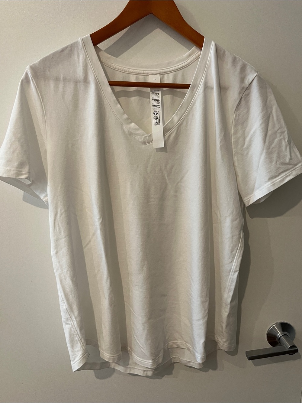 lululemon athletica White V-Neck Short Sleeve Tee